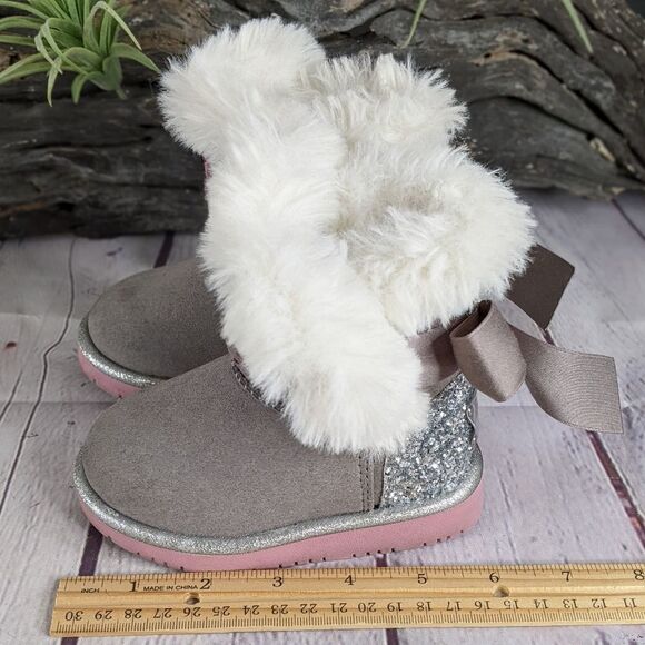 Juicy Couture Lil Rocklin Faux Fur Trimmed Bootie - Picture 11 of 12
